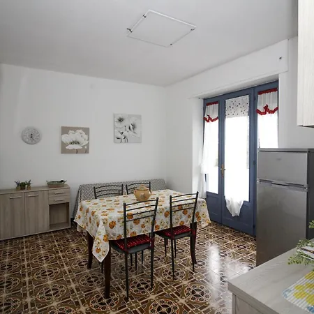 Holiday home Su Senori